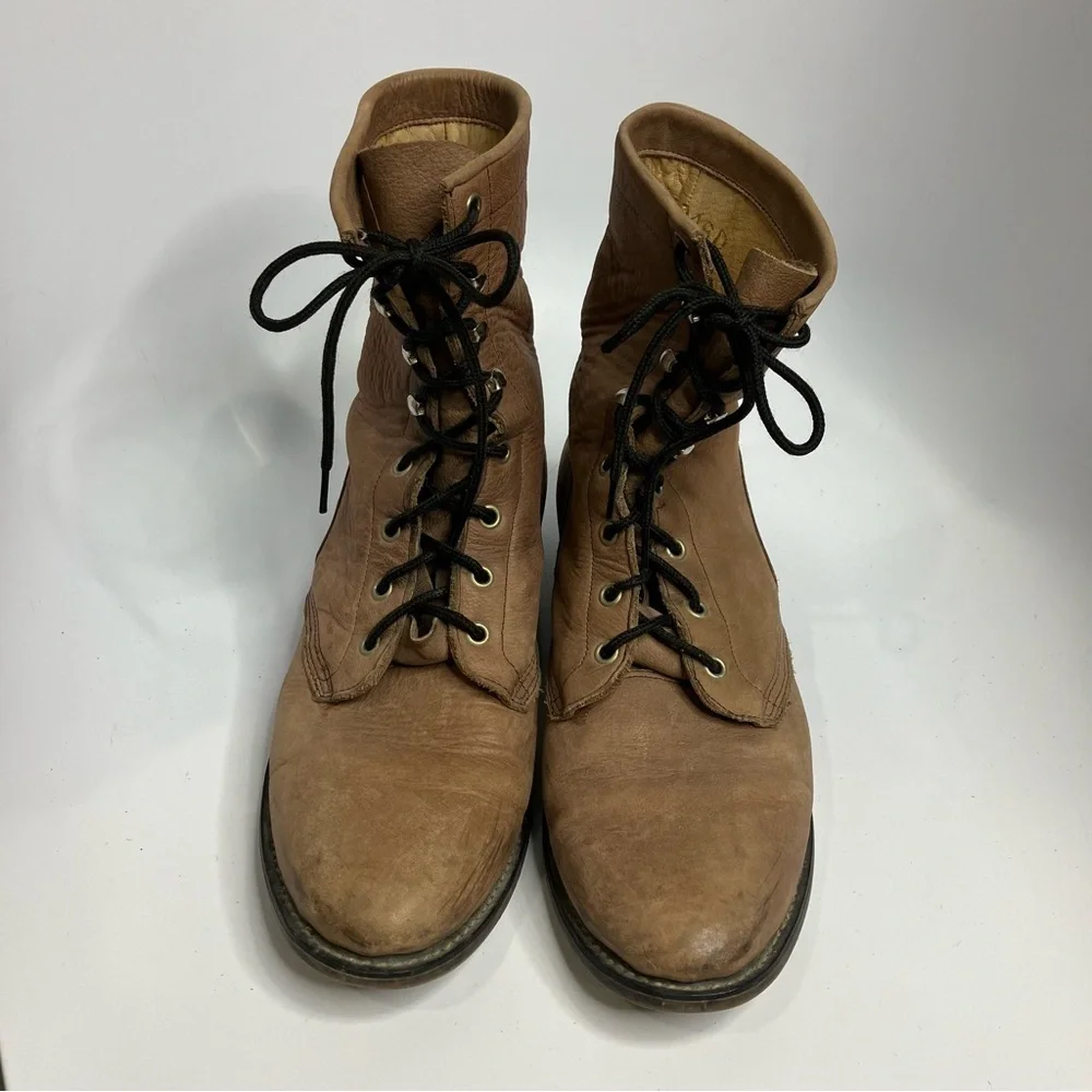 Tan leather lace up boots riding boots approximately size 9.5/10‎